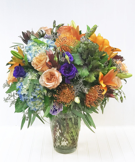 Large Glass Vase - Roses, Protea, Kale